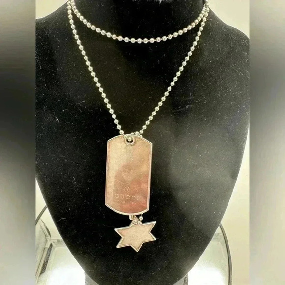 🔥FINAL BEST PRICE 🔥 Gucci Silver Dog Tag pendant with a Gucci Star Pendant - Picture 9 of 13